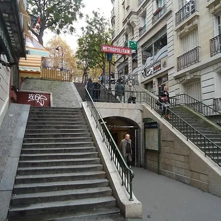 Sacre Petit In The Coeur Of Montmartre Apartment Paris